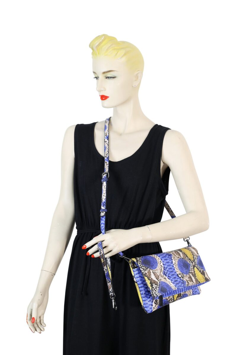 Clutch Holi Snake-Can be worn as a clutch, shoulder bag and crossbody bag - Image 4