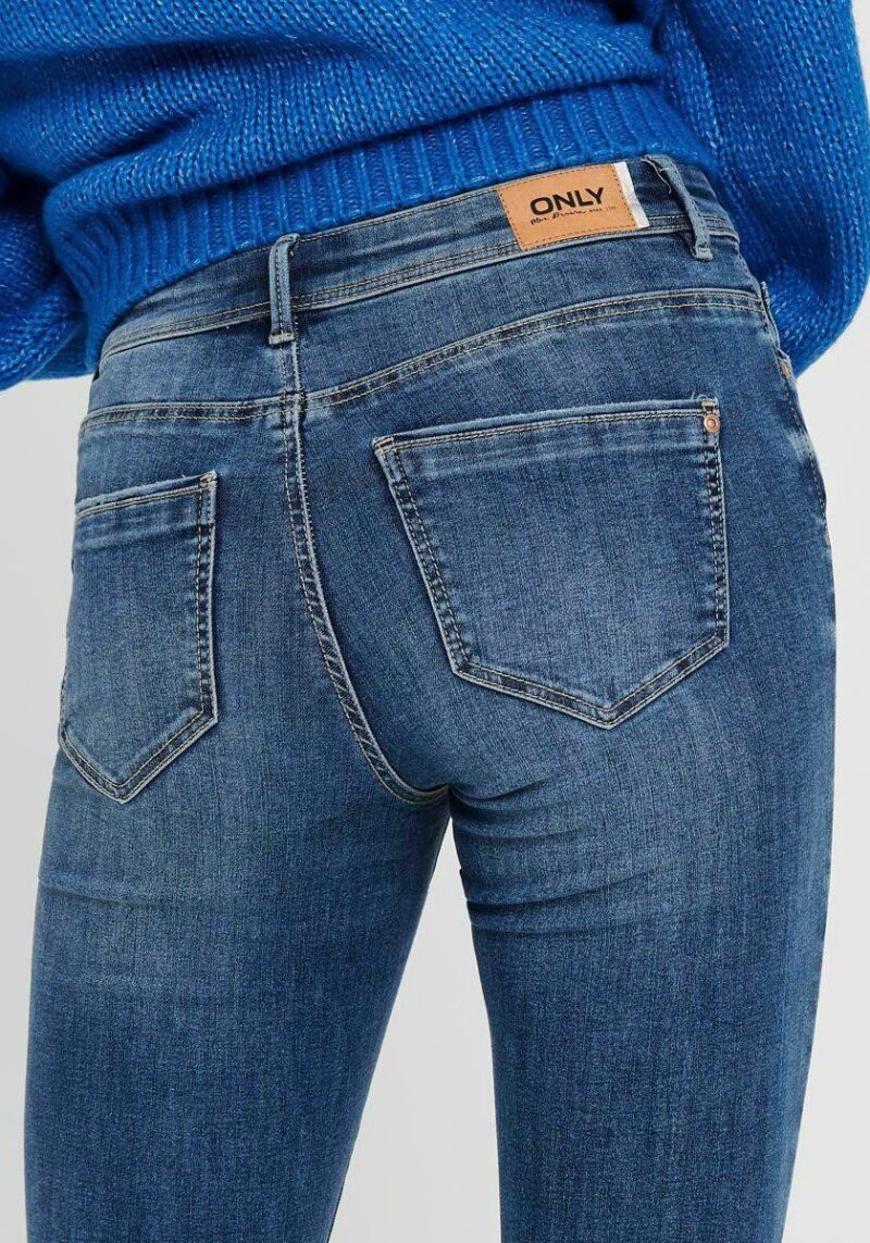 Skinny Fit Jeans ONLWAUW MID SKINNY BJ114-3 NOOS with slight destroyed effects (Copy) - Image 3