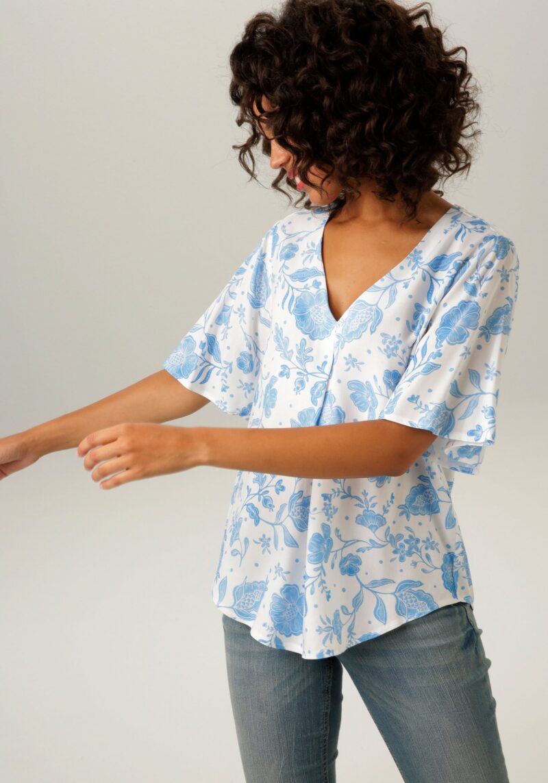 Slip-on Blouse with large-scale floral print - Image 3
