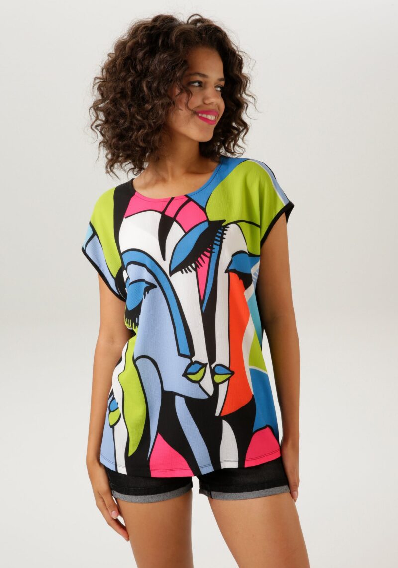 Shirt Blouse printed with an artistic face
