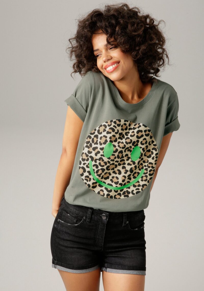 T-shirt with smiley front print in animal look