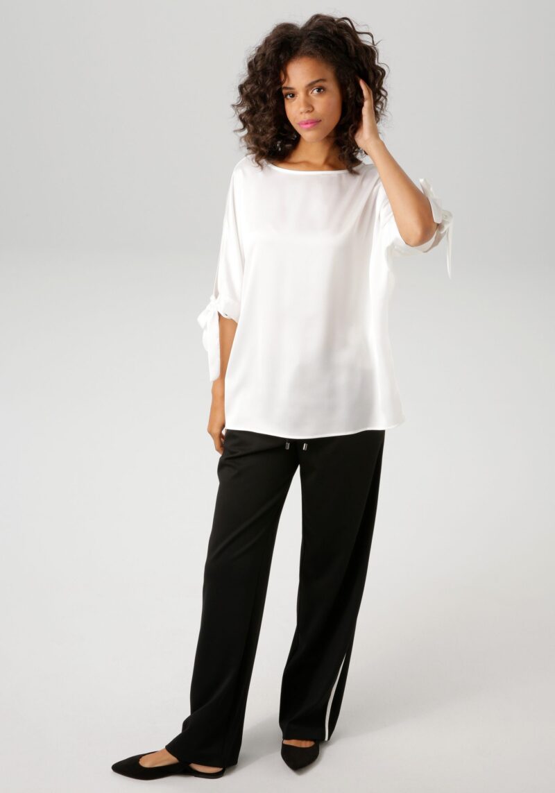 Slip-on Blouse with sophisticated cut-outs on the 3/4-length sleeves - Image 4