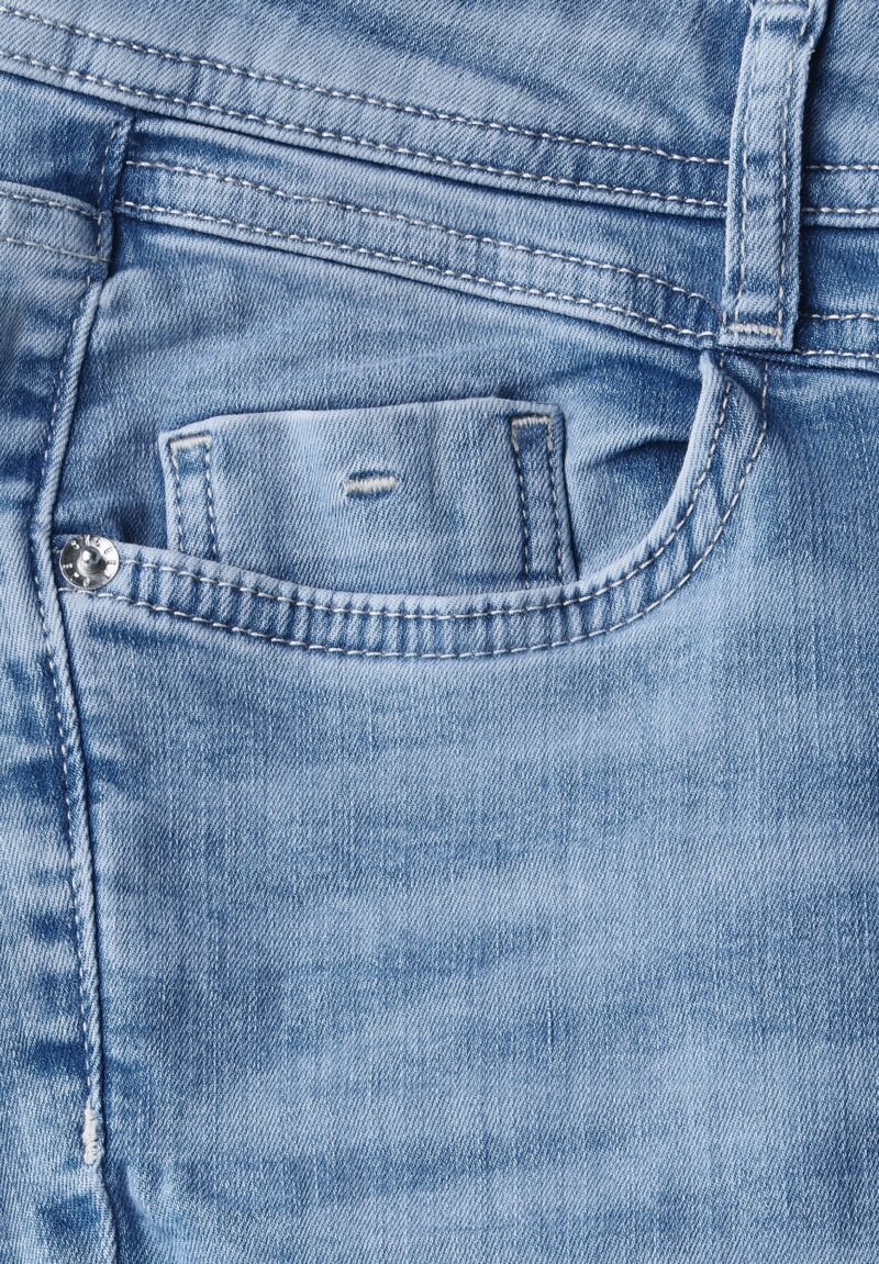 Slim-Fit Jeans-soft material mix - Image 2