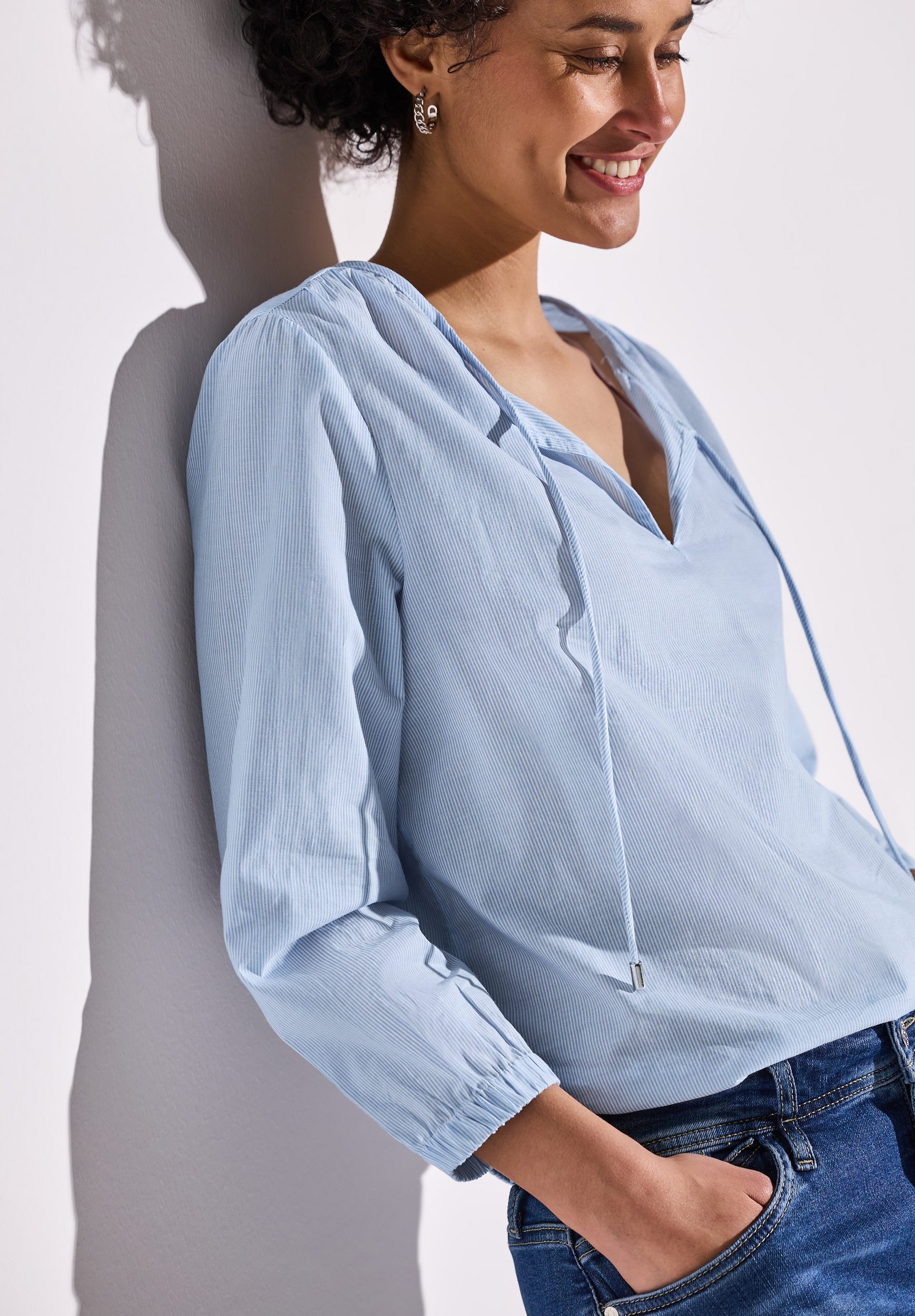 Shirt Blouse with slit neckline with cords - Image 4