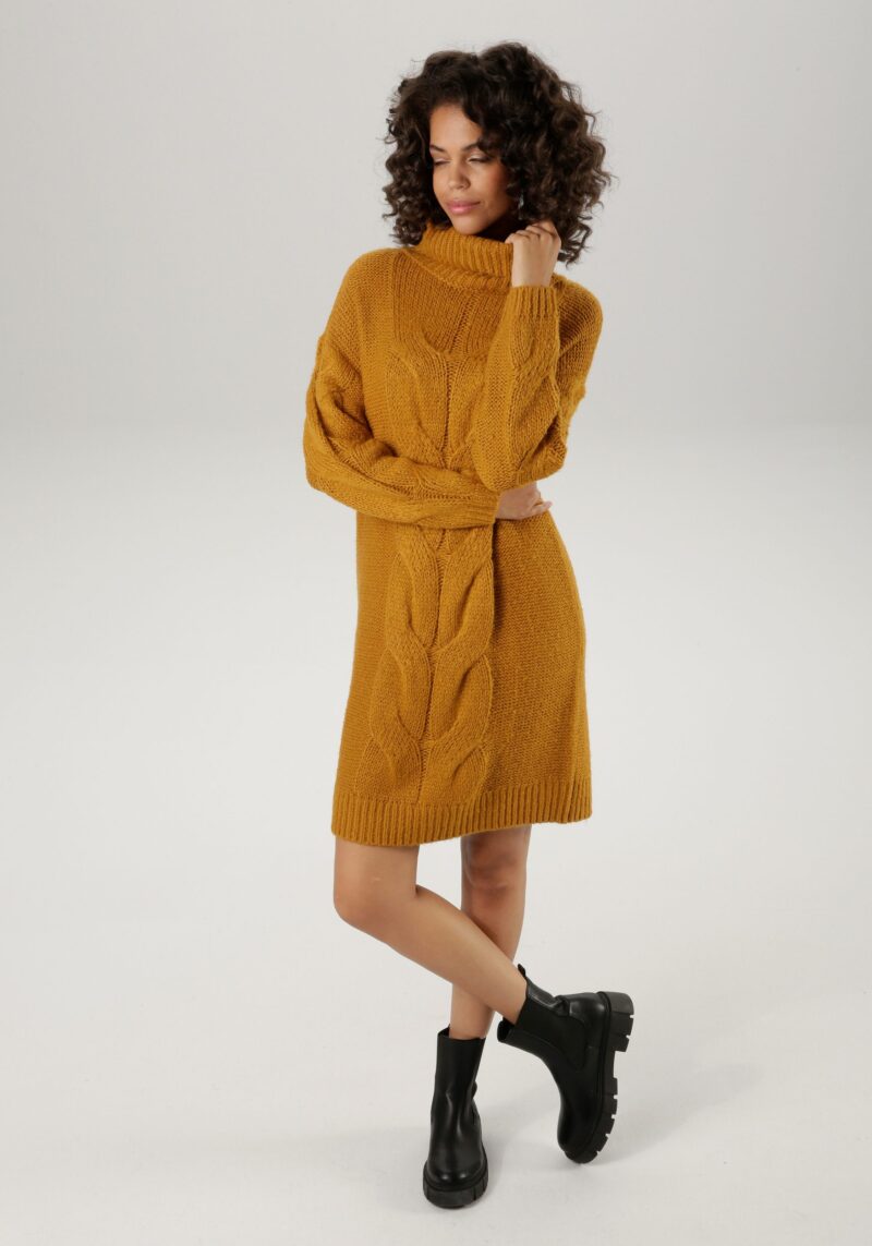 Knitted Dress with extravagant cable pattern