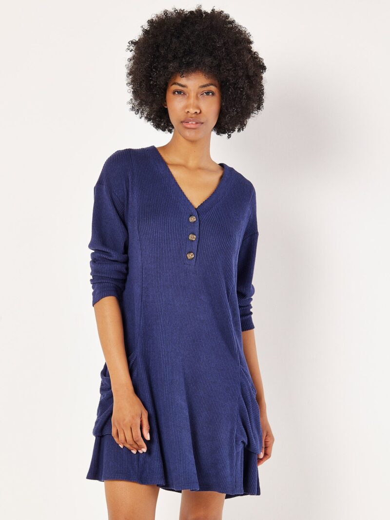 Knitted Dress Swing dress with patch pockets