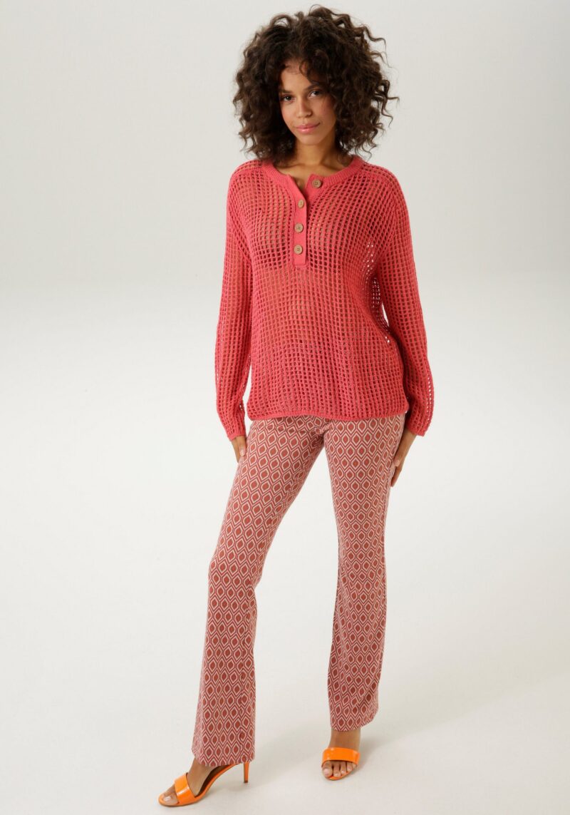 Pull-on pants with diamond pattern - Image 4