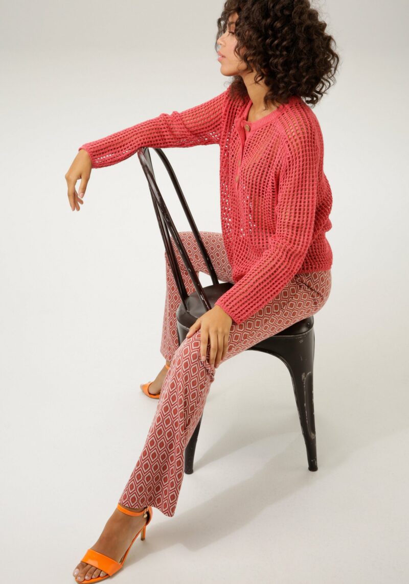 Pull-on pants with diamond pattern - Image 6