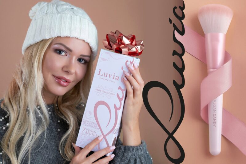 Prime Vegan Candy cosmetic brush set 10 pieces, with 7 brushes made of Nurai hair, sponge and cleaning mat, vegan. - Image 8