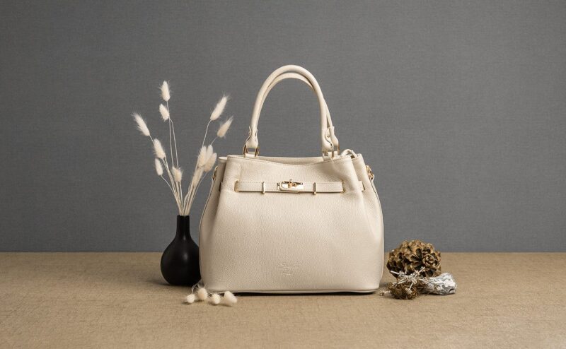 Tote Bag- genuine leather, Made in Italy, spacious handle bag with smartphone compartment - Image 2